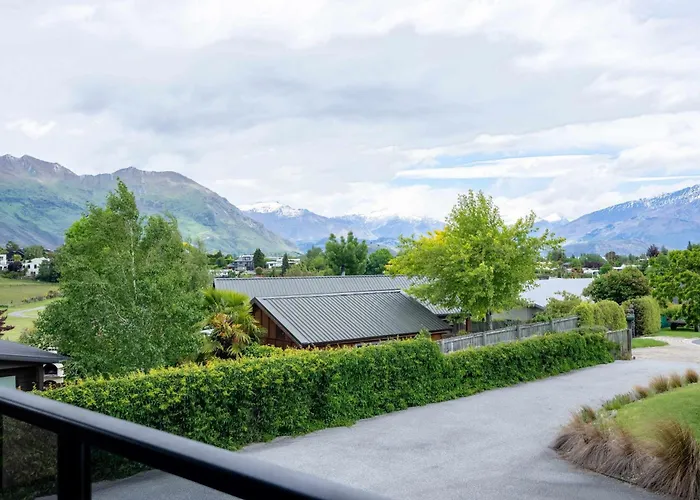 Magical And Mountain Views * Wanaka