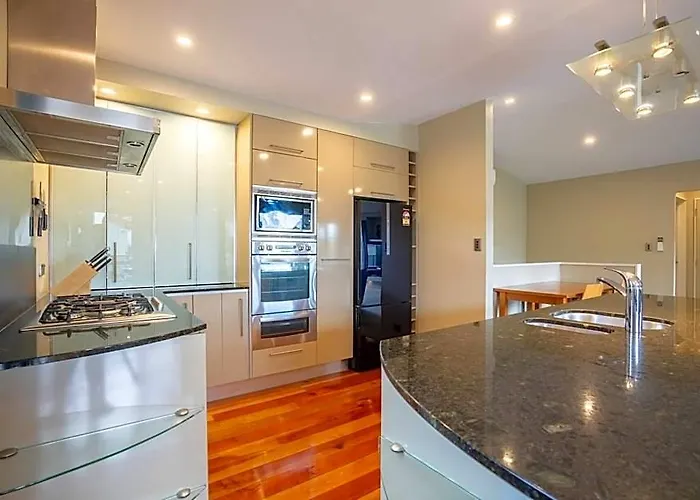 Magical And Mountain Views Vakantiehuis Wanaka